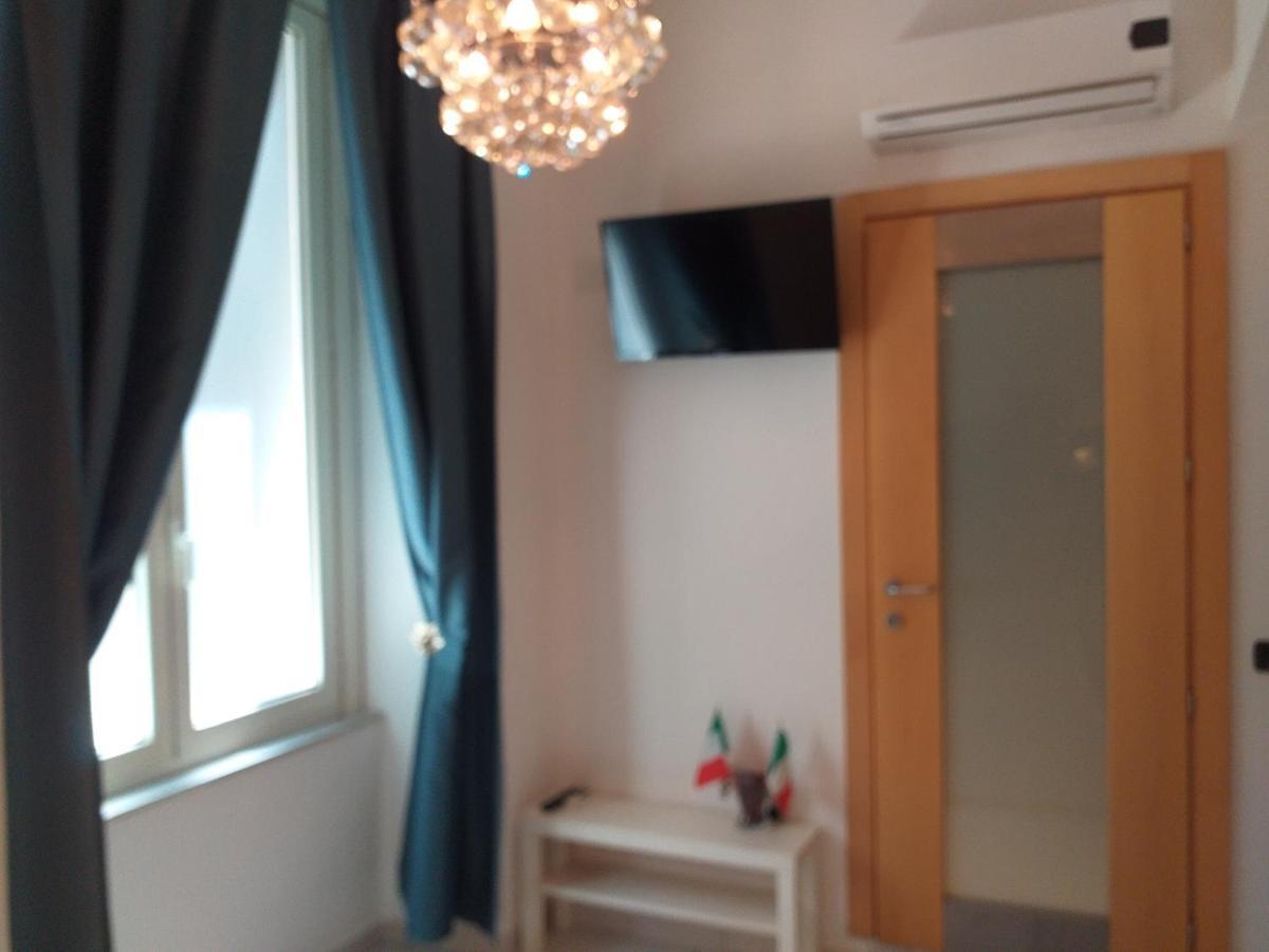 Bed and Breakfast Beb Pantarei Neapol Pokój zdjęcie