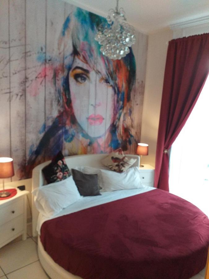 Bed and Breakfast Beb Pantarei Neapol Pokój zdjęcie