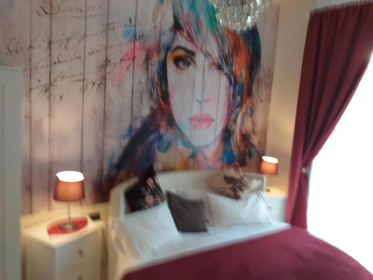 Bed and Breakfast Beb Pantarei Neapol Pokój zdjęcie